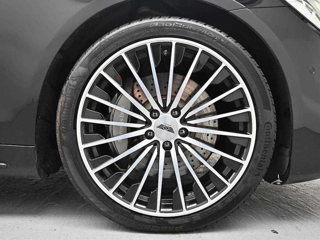 Mercedes Benz S Class - Vista 5