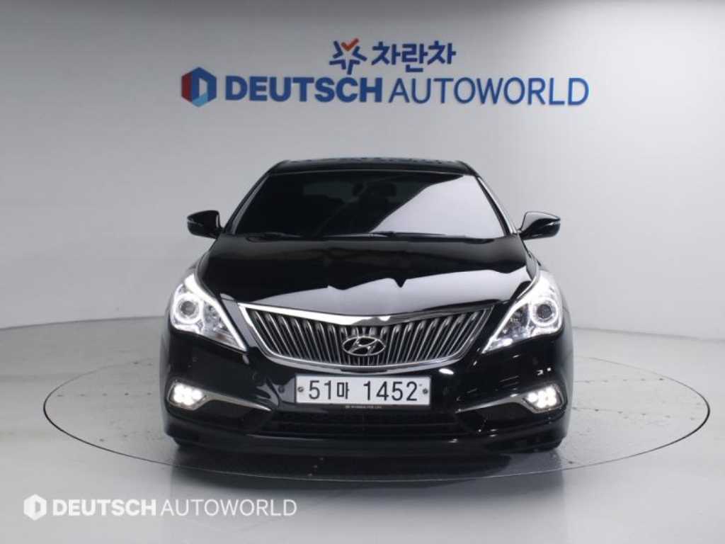 HYUNDAI Grandeur - Vista 3