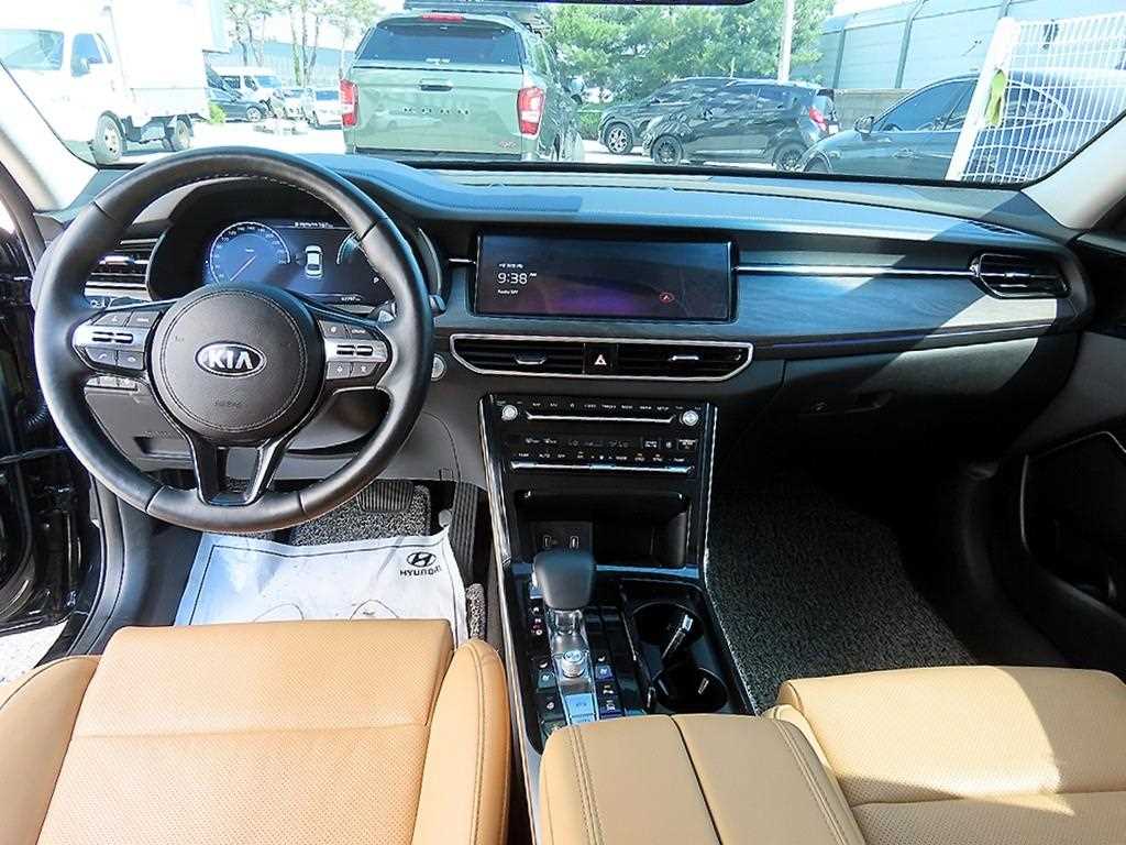 KIA K7 - Vista 7