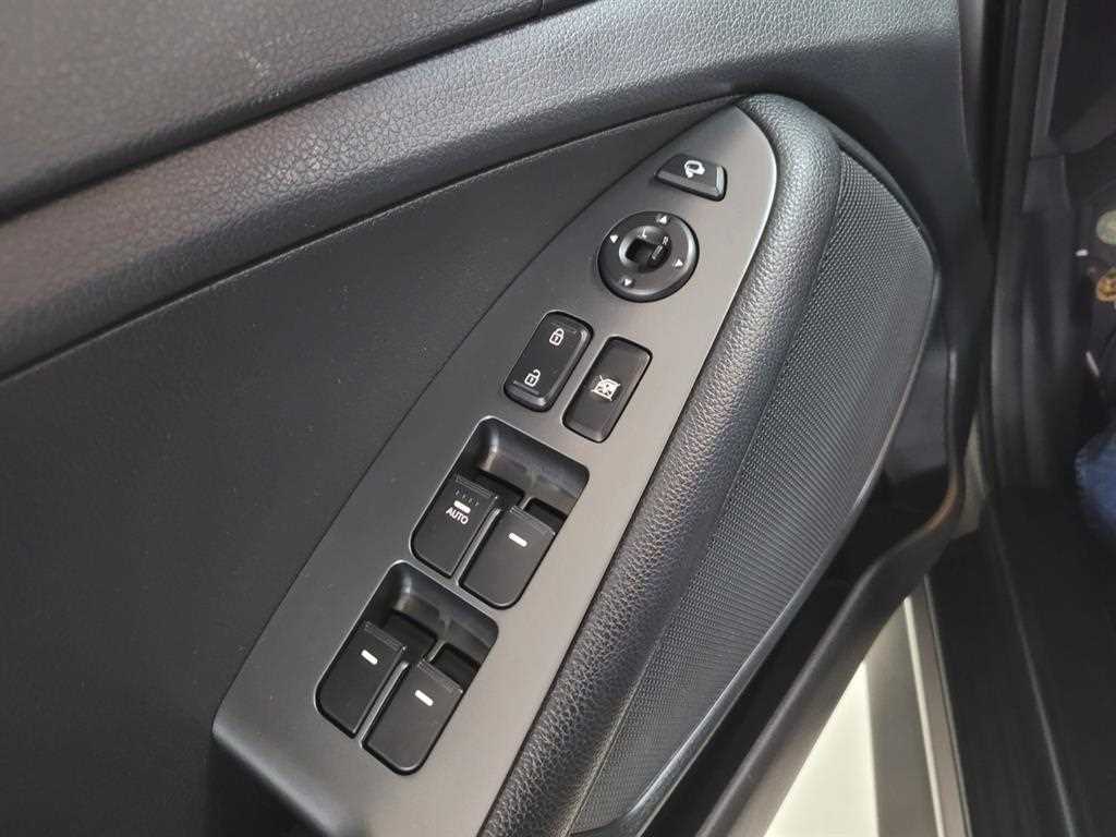 KIA K5 2014 Gris - Importación desde Corea - HF Imports Iquique - Foto 17