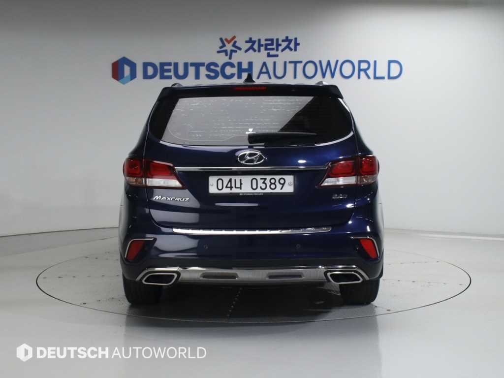 HYUNDAI Maxcruz - Vista 4