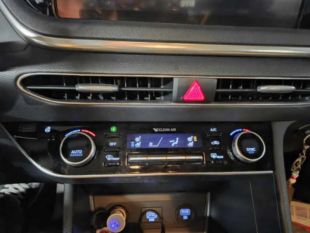 HYUNDAI Sonata - Vista 7