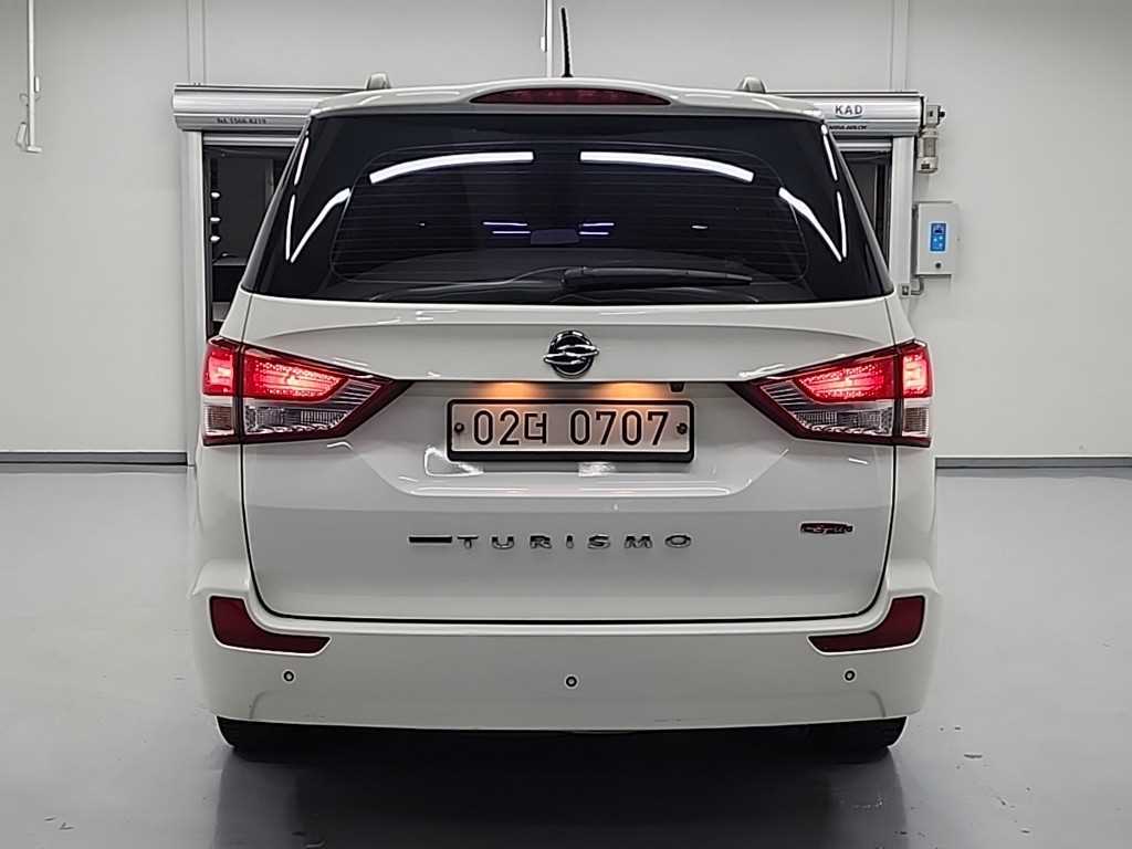 Ssangyong Korando - Vista 4