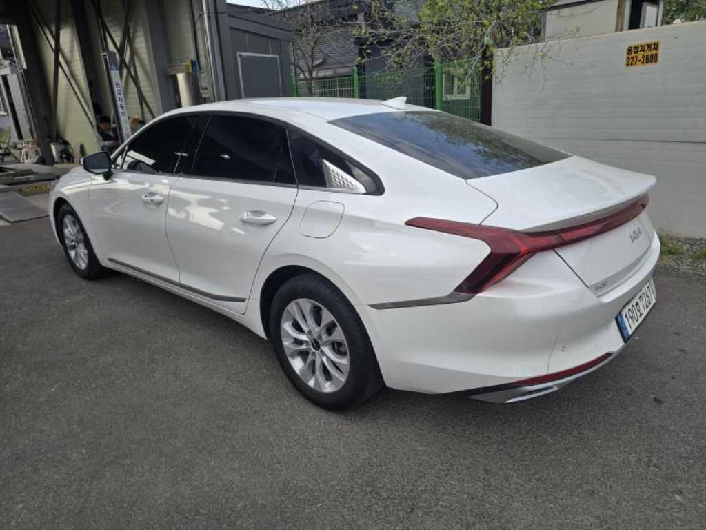 KIA K8 - Vista 4
