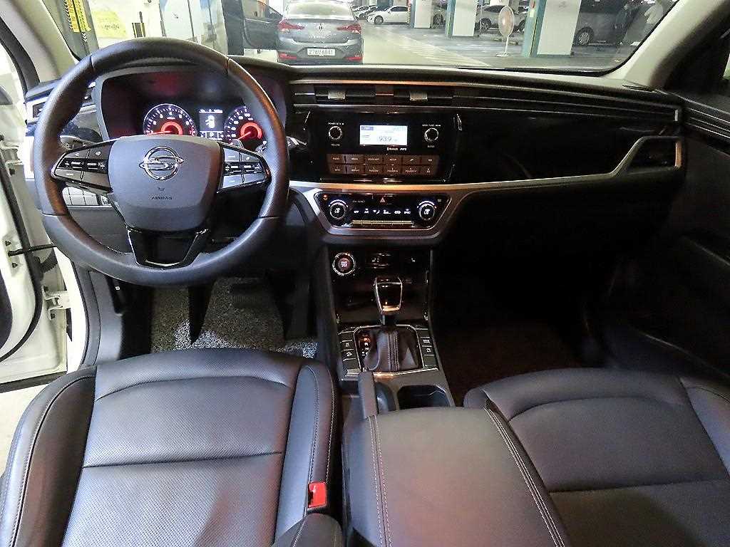 Ssangyong Korando - Vista 10
