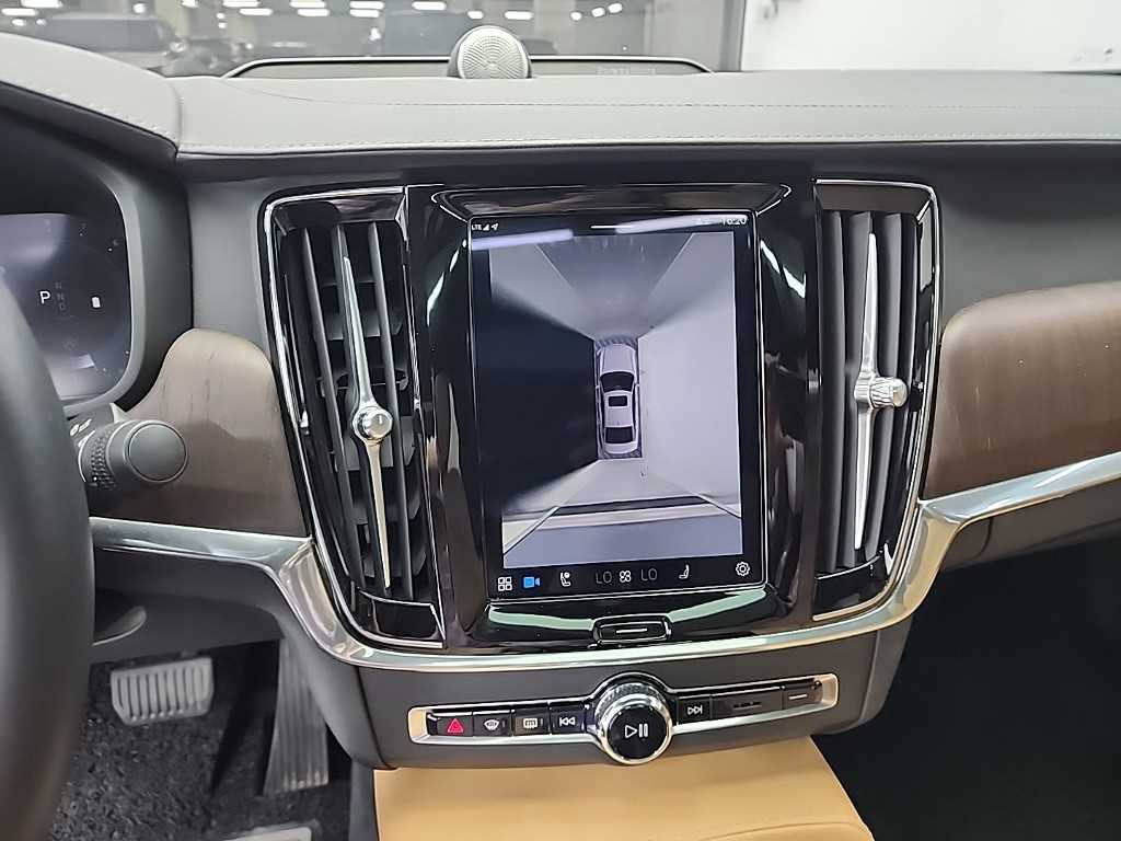 Volvo S90 - Vista 10