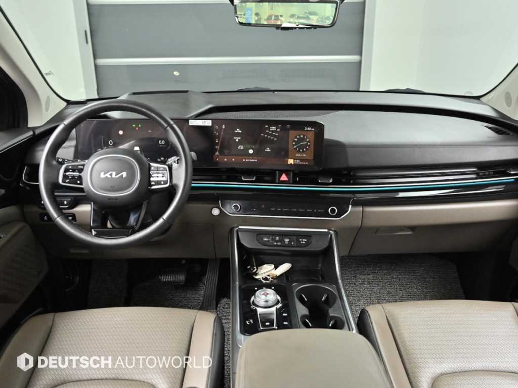 KIA Carnival - Vista 7