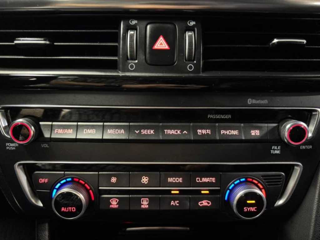 KIA K5 - Vista 11