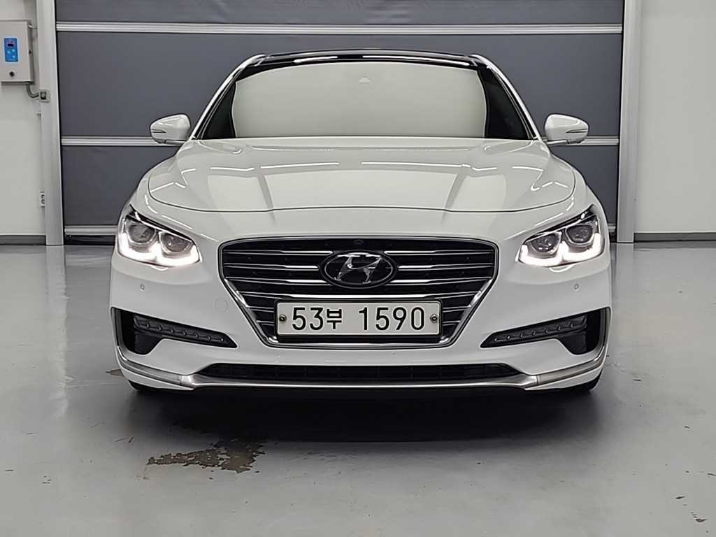 HYUNDAI Grandeur - Vista 2