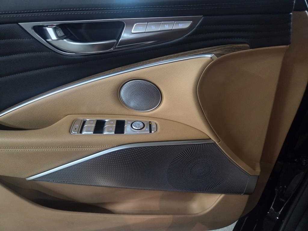KIA K9 - Vista 3