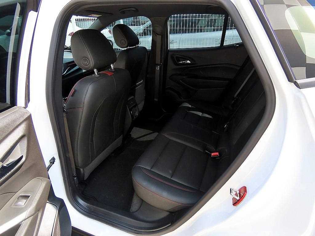 Chevrolet Trax - Vista 6