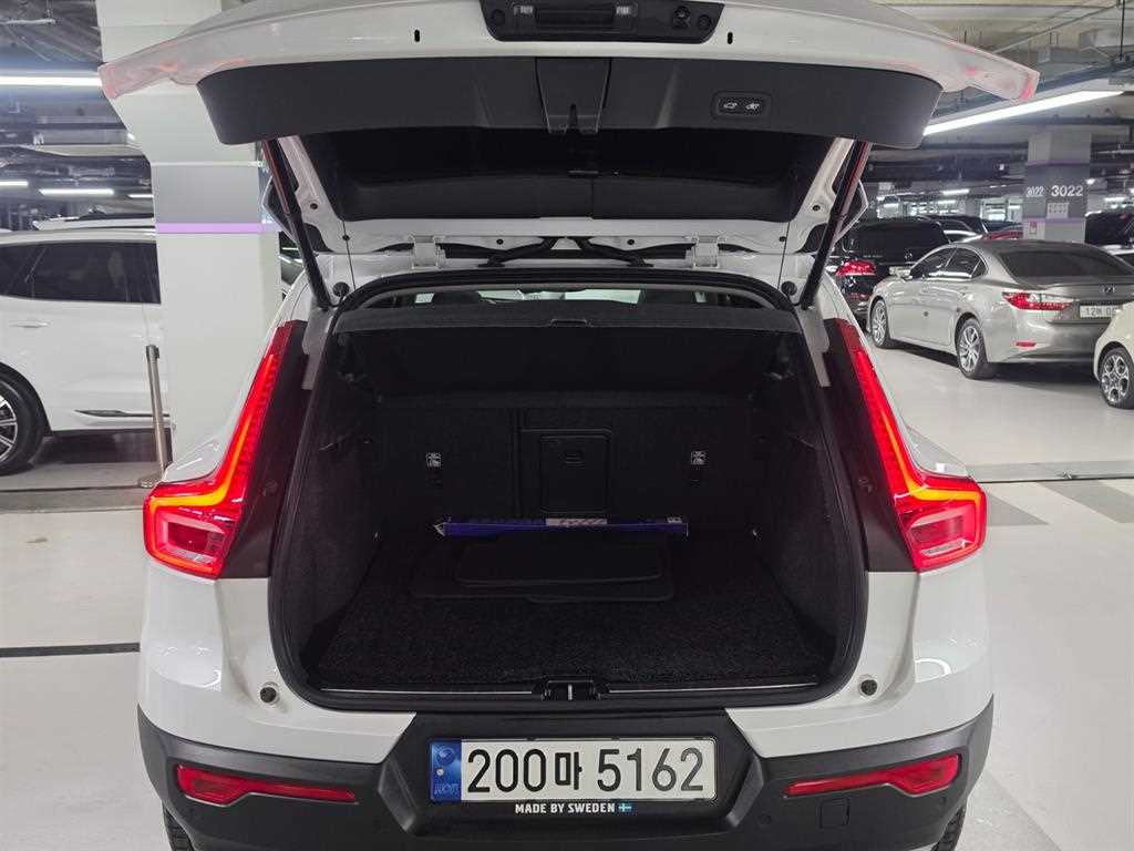 Volvo XC40 2023 Blanco - Importación desde Corea - HF Imports Iquique - Foto 19
