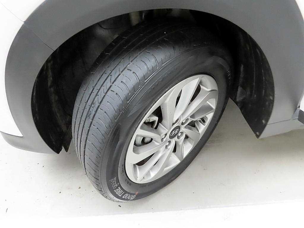HYUNDAI Tucson 2017 Blanco - Importación desde Corea - HF Imports Iquique - Foto 19