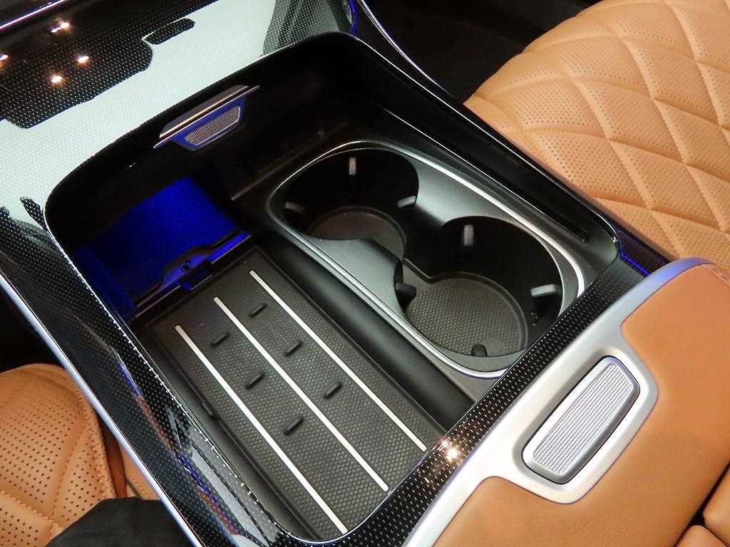 Mercedes Benz S Class - Vista 10