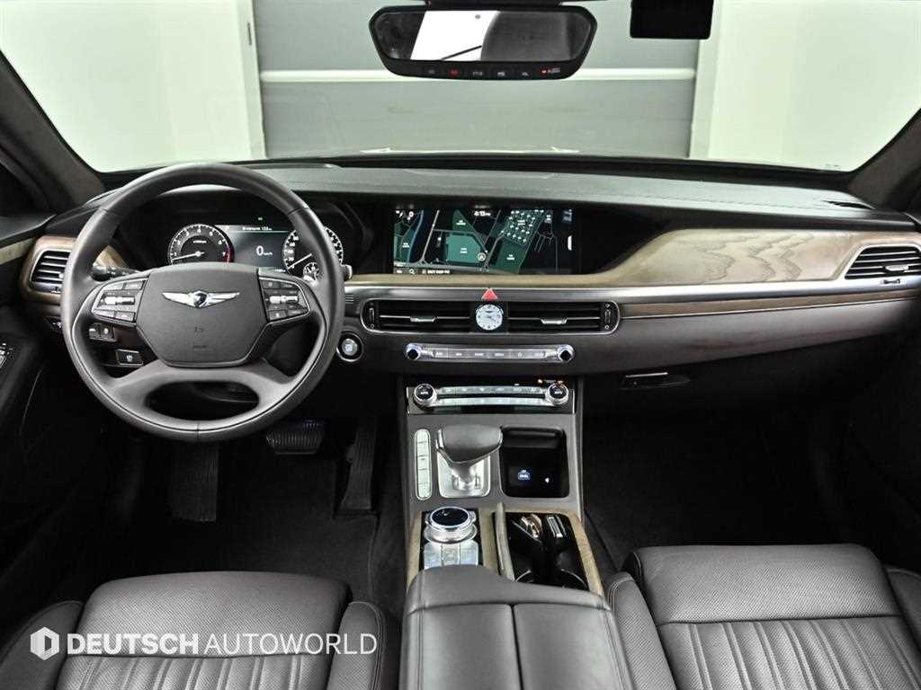 Genesis G90 - Vista 7