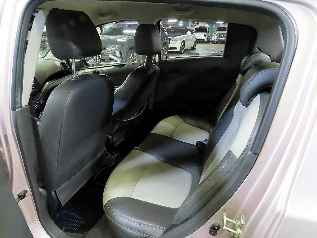 Chevrolet Spark - Vista 7