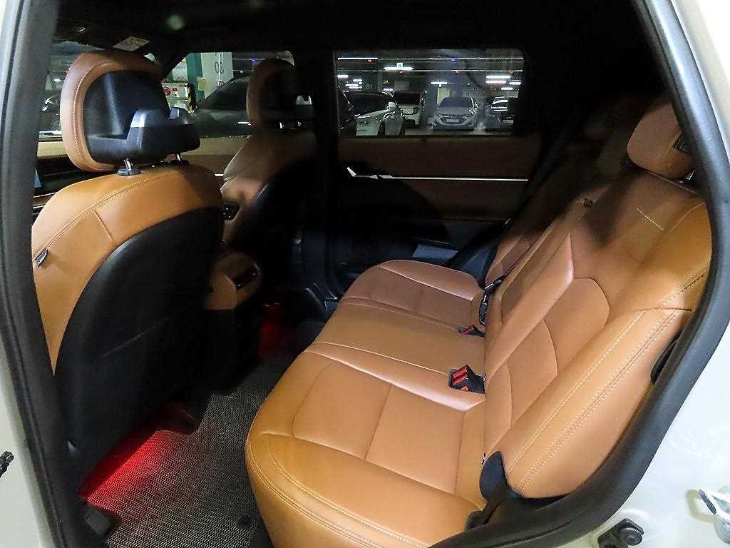 Ssangyong Torres - Vista 7