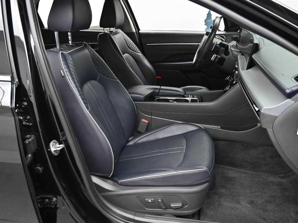 HYUNDAI Sonata - Vista 10