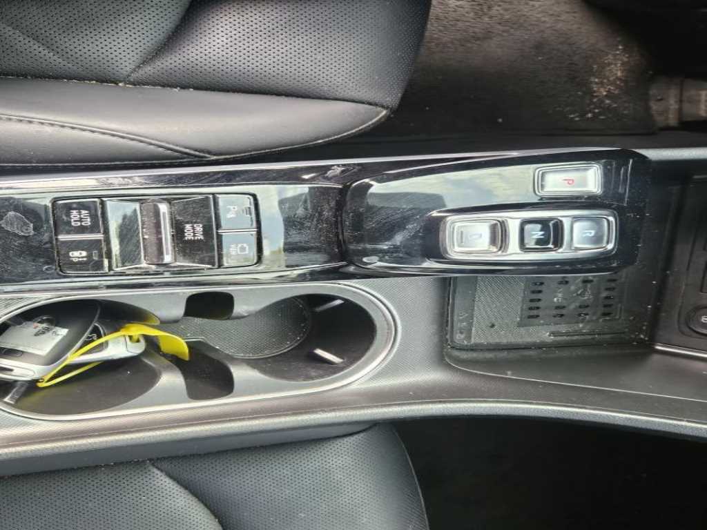 HYUNDAI Sonata - Vista 10