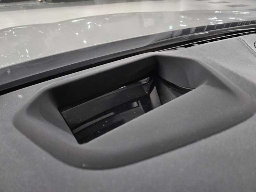 BMW 5 Series - Vista 8