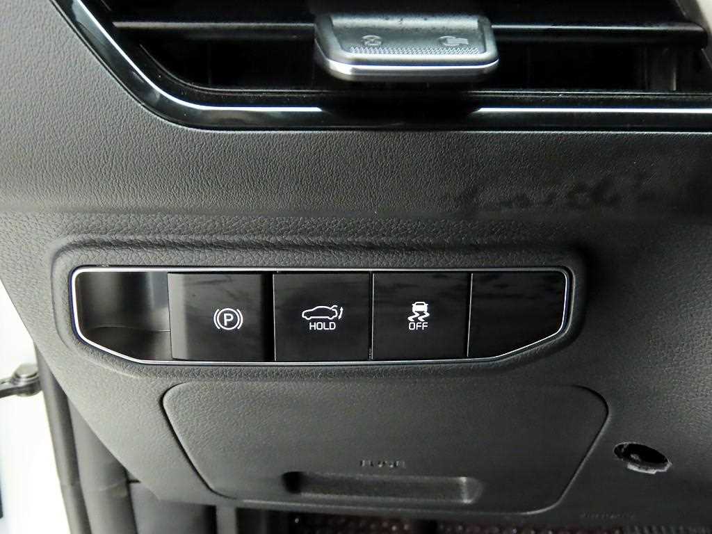 KIA K8 - Vista 11