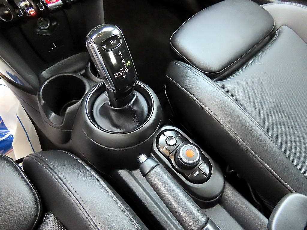 Mini Cooper - Vista 10