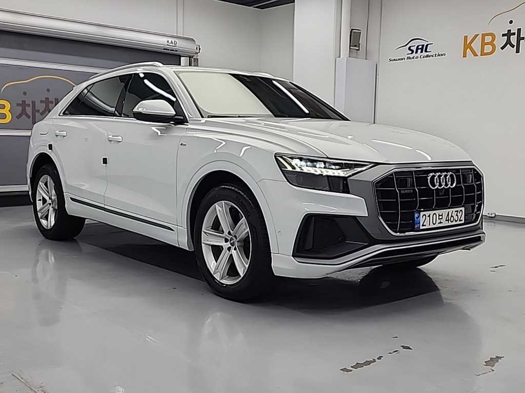 Audi Q8 - Vista 4
