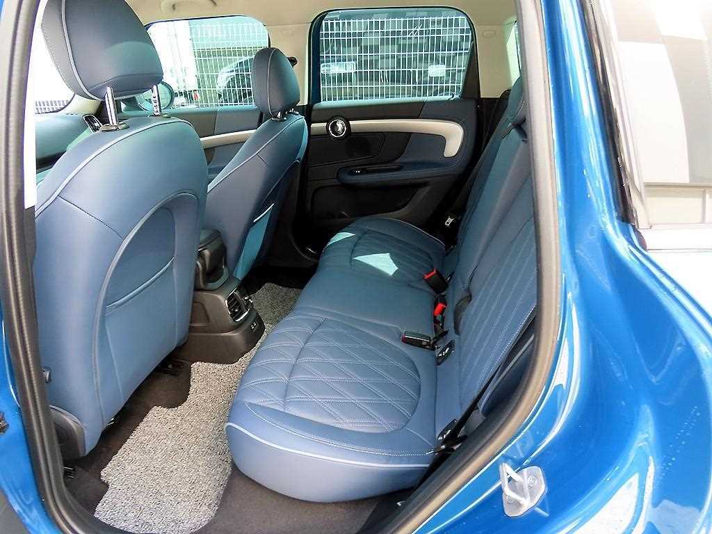 Mini Countryman - Vista 6