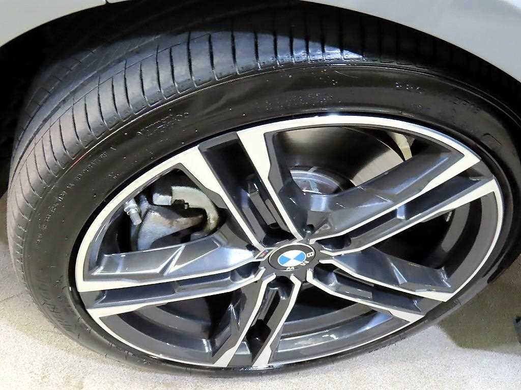 BMW 1 series 2023 Gris - Importación desde Corea - HF Imports Iquique - Foto 20