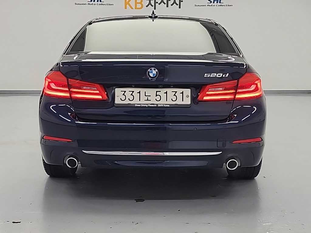 BMW 5 Series - Vista 3