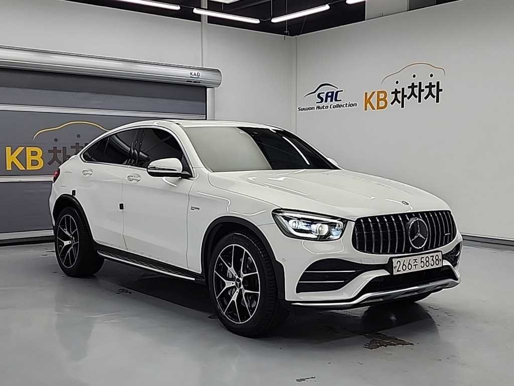 Mercedes Benz GLC Class - Vista 4