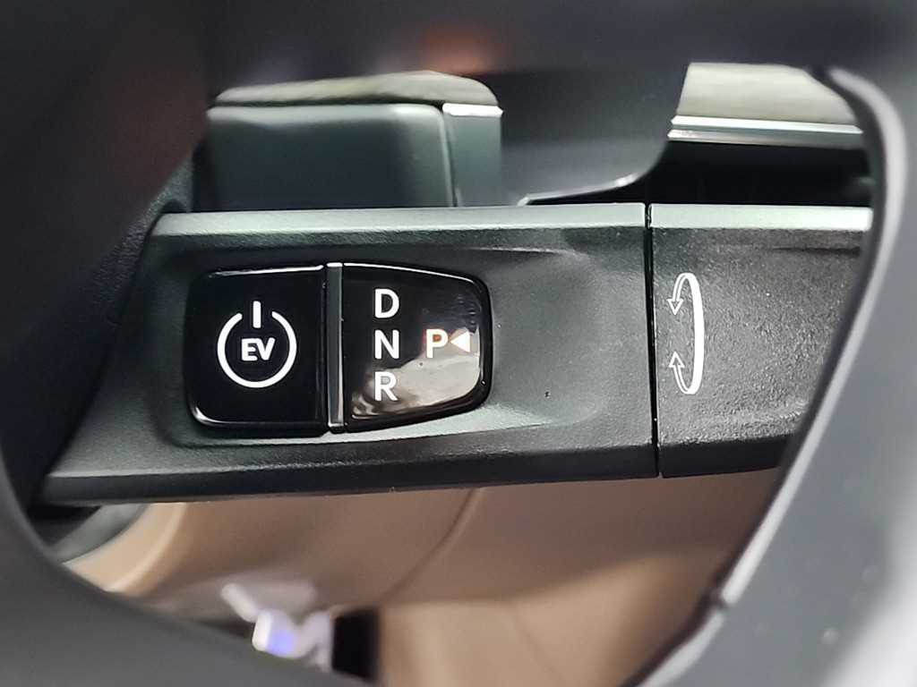 KIA EV9 - Vista 8