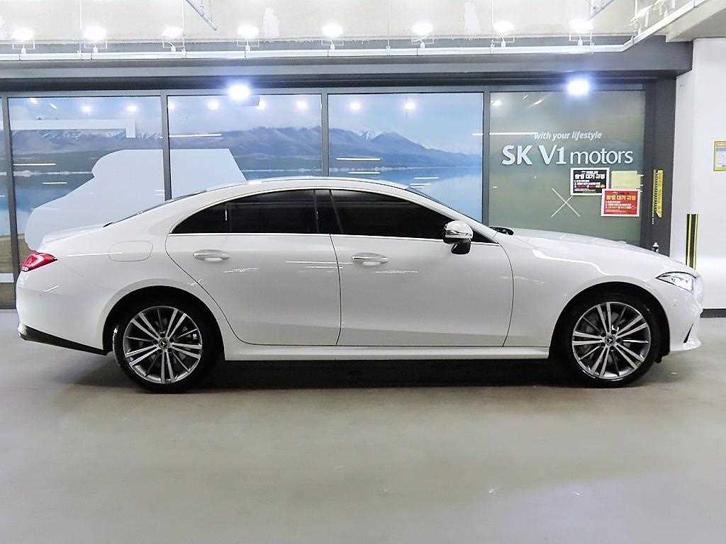 Mercedes Benz CLS Class - Vista 3