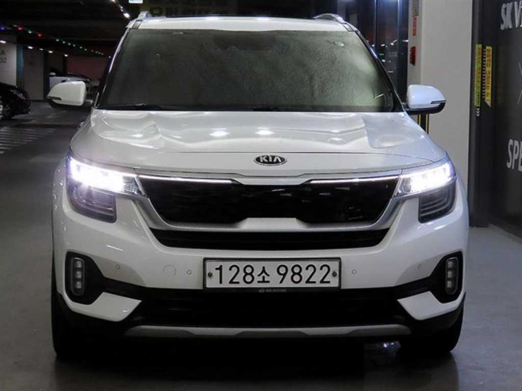 KIA Seltos - Vista 2