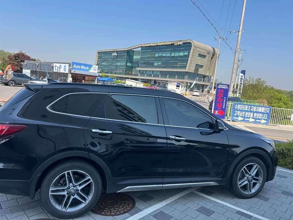 HYUNDAI Maxcruz - Vista 3