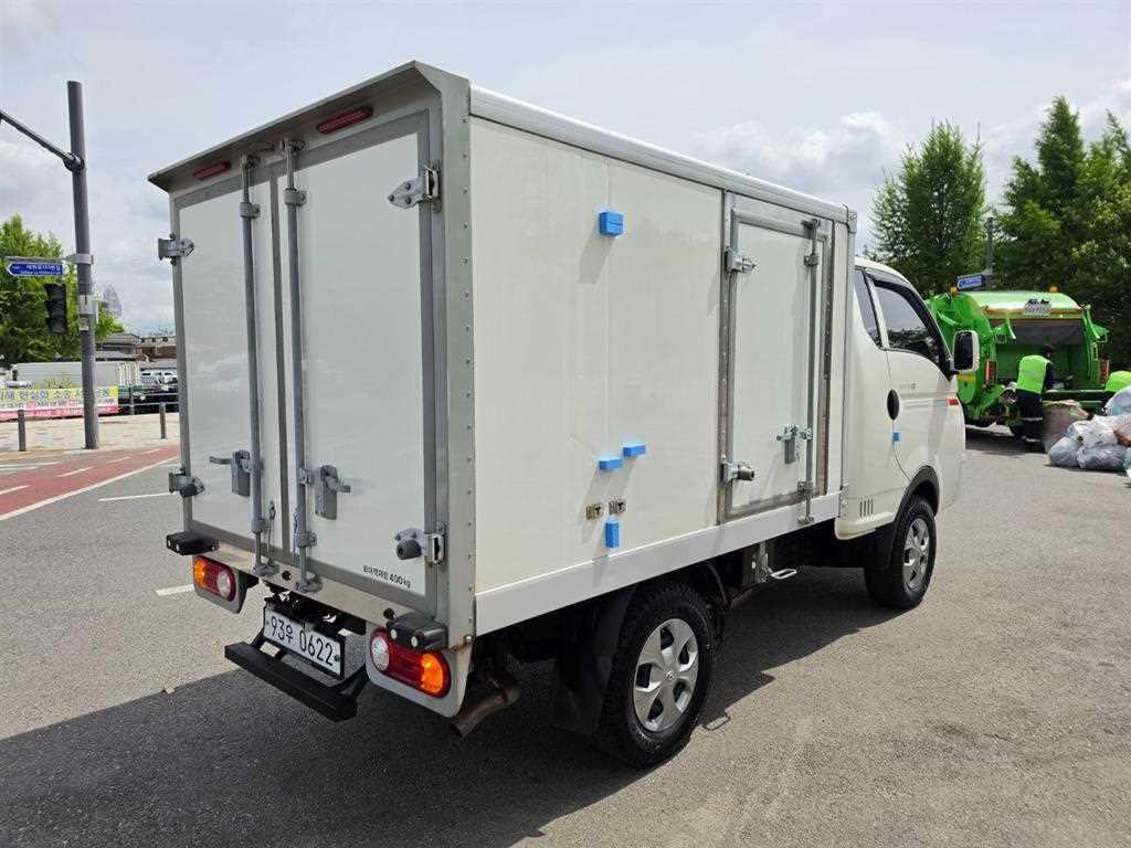 Small Truck Freezer Box(Low Deck) - Vista 4