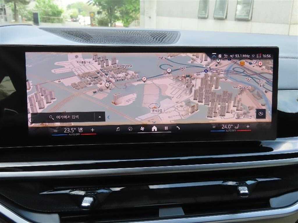 BMW X6 - Vista 8
