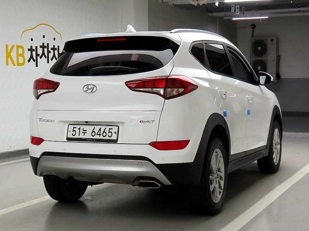 HYUNDAI Tucson - Vista 4