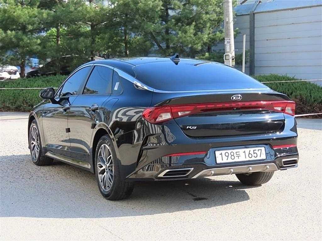 KIA K5 - Vista 3