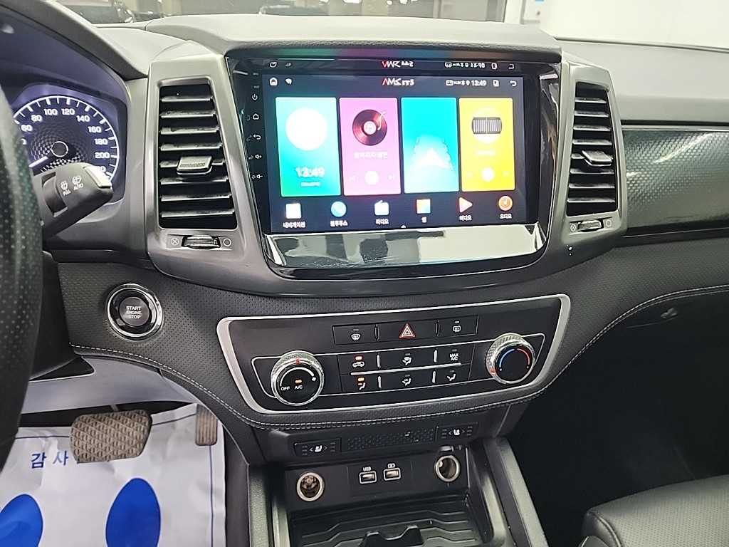 Ssangyong Rexton - Vista 10