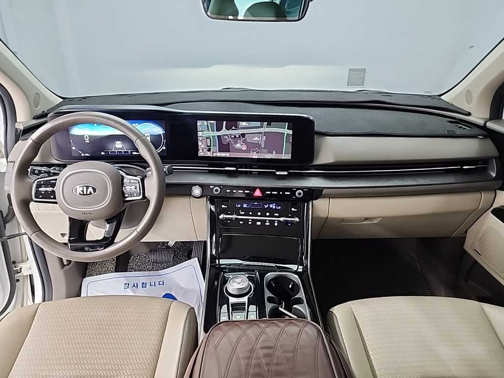 KIA Carnival - Vista 7
