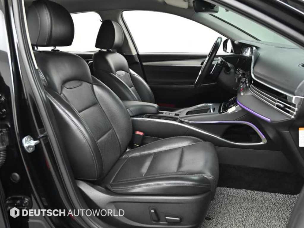 HYUNDAI Grandeur - Vista 10