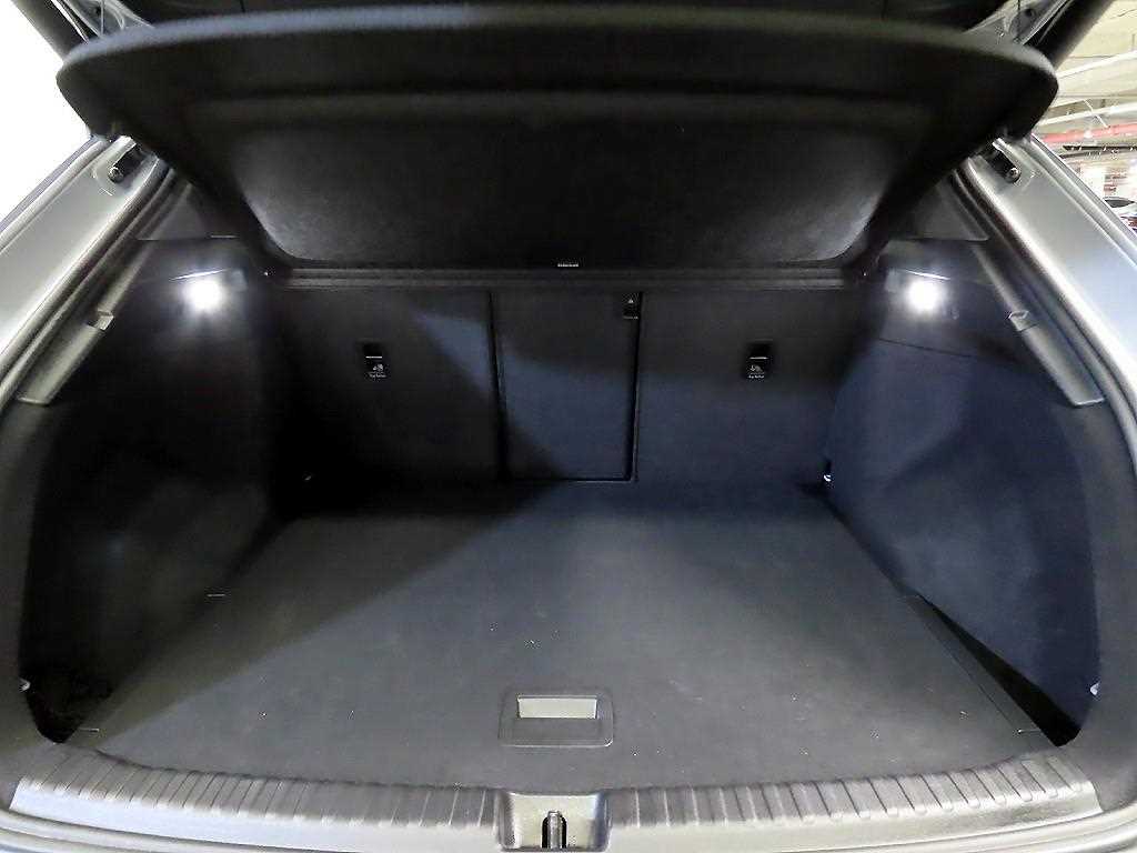 Audi Q4 2023 Gris - Importación desde Corea - HF Imports Iquique - Foto 17