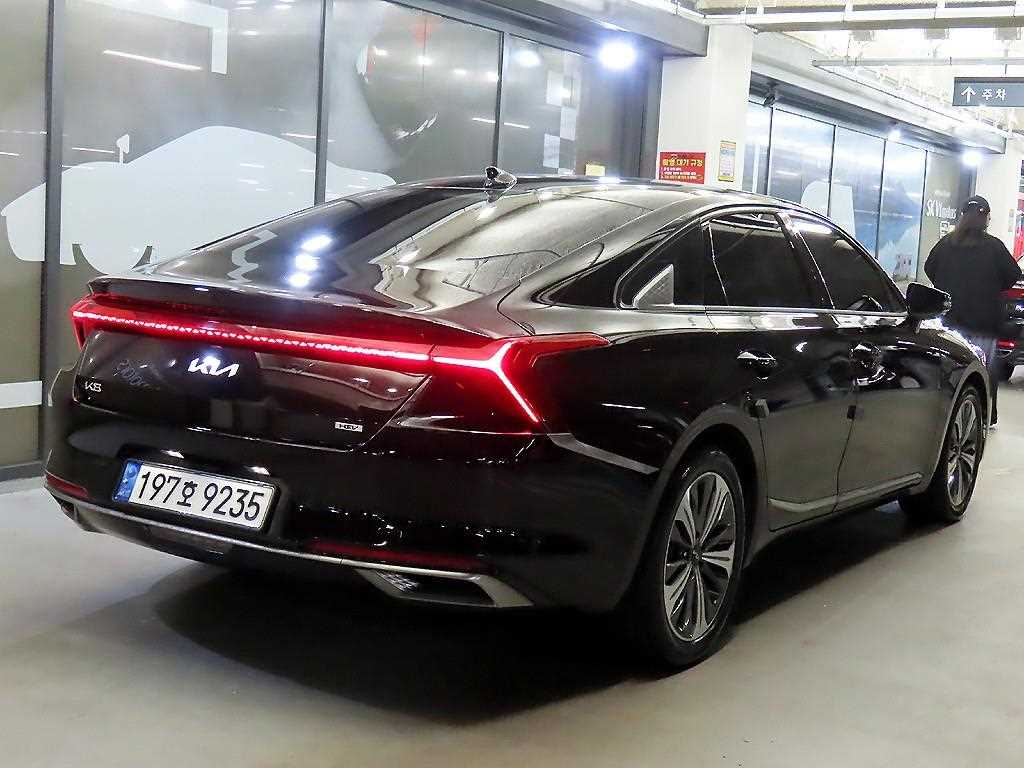 KIA K8 - Vista 4