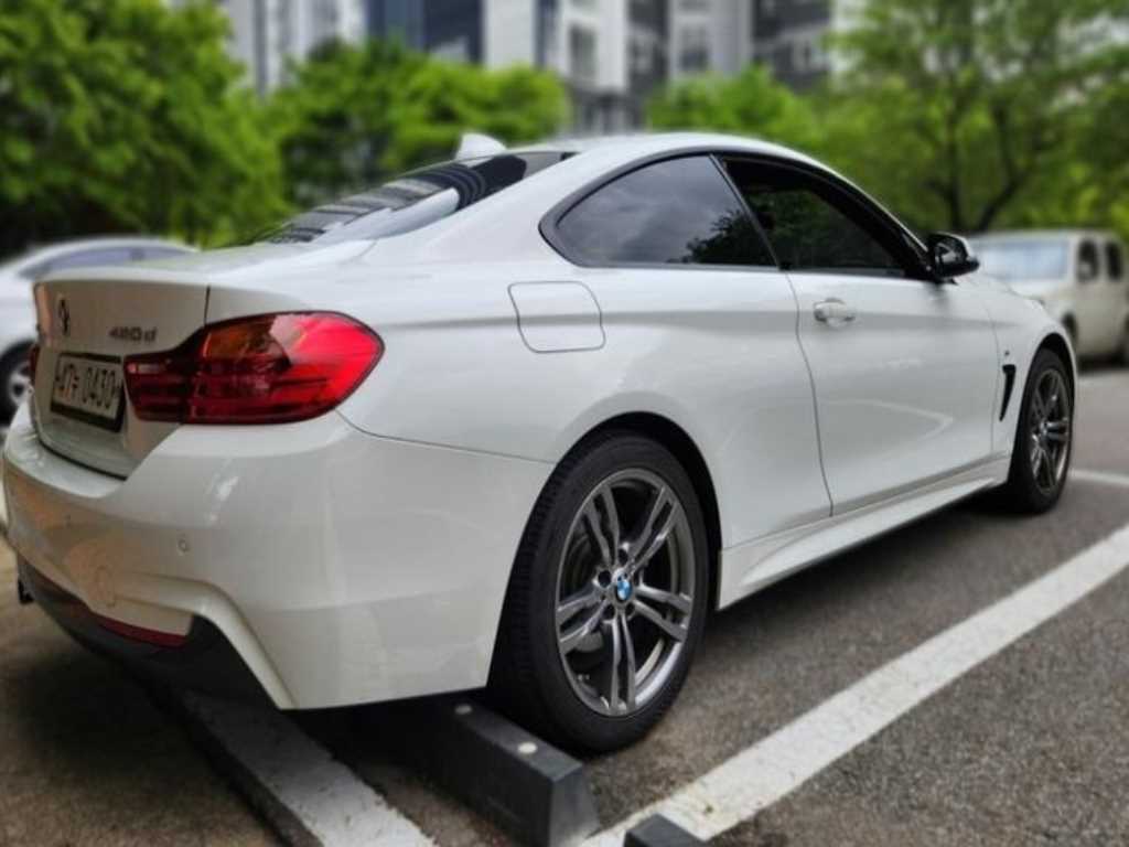 BMW 4 Series - Vista 4