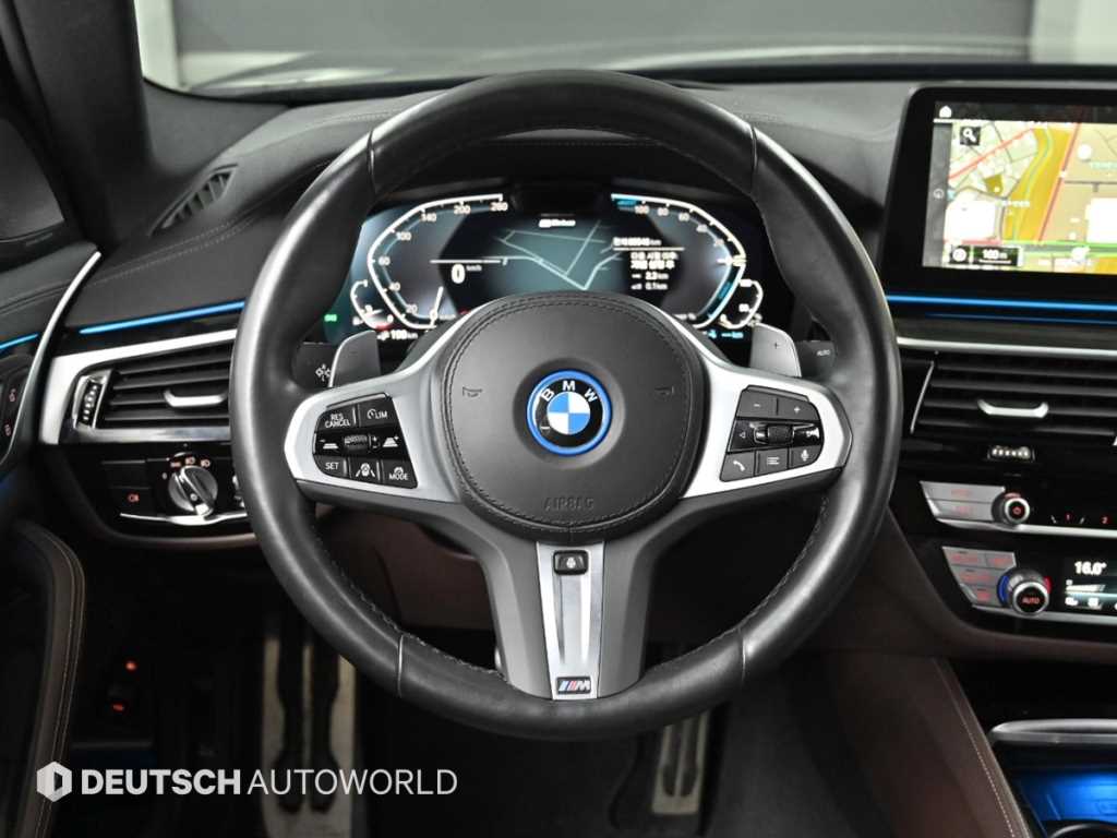 BMW 5 Series 2023 Negro - Importación desde Corea - HF Imports Iquique - Foto 13
