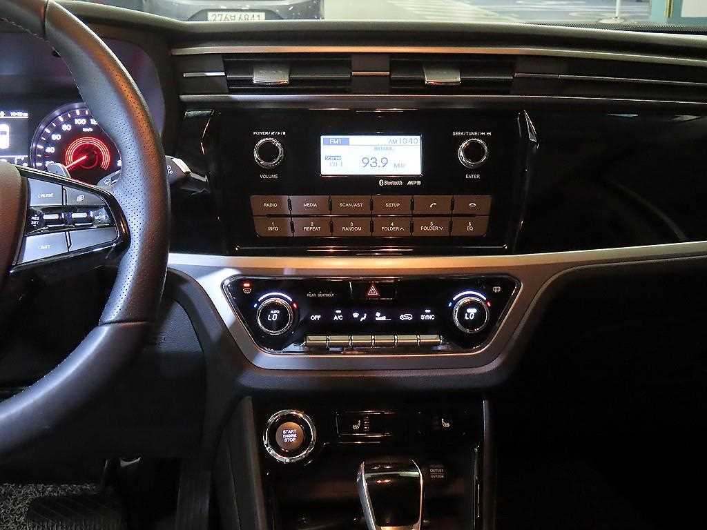 Ssangyong Korando - Vista 11