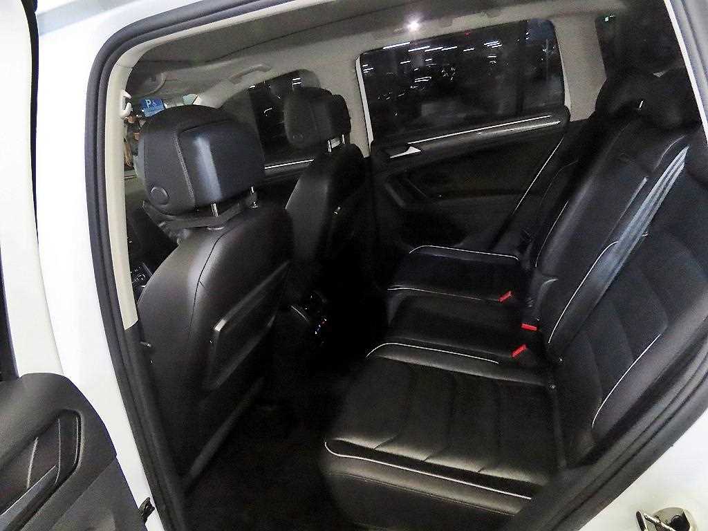 Volkswagen Tiguan - Vista 7