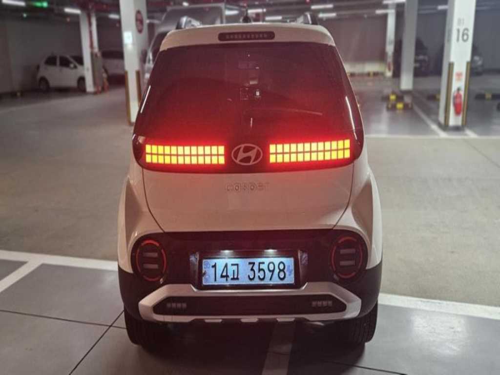 HYUNDAI Casper - Vista 4