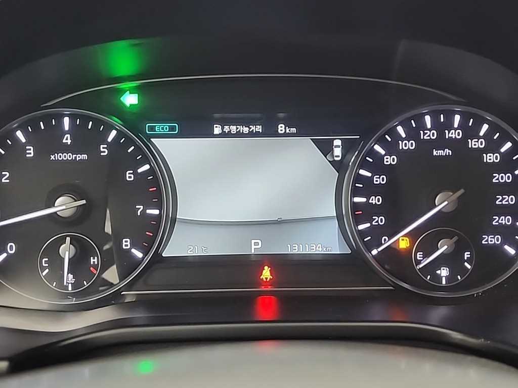 KIA K9 - Vista 6